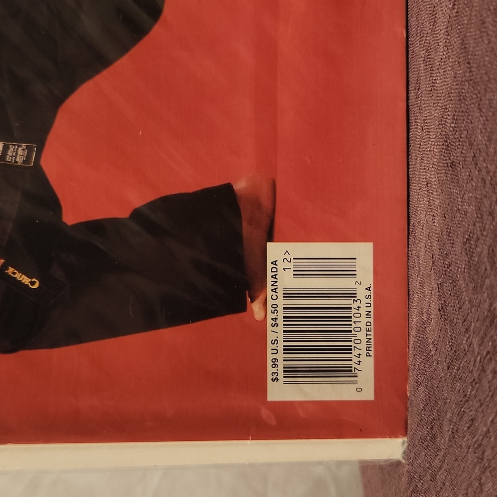 Black Belt Magazine: Chuck Norris - Picture 2 of 3